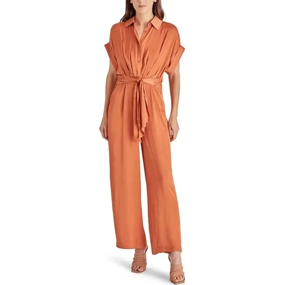 Steve Madden Tori Rust Orange Satin Short Sleeve Jumpsuit BNWT - Picture 2 of 6